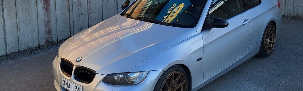 BMW valmiina